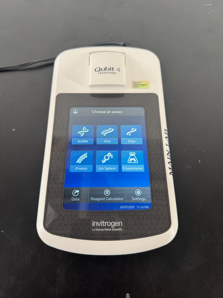 Image of Invitrogen Qubit 4 Fluorometer